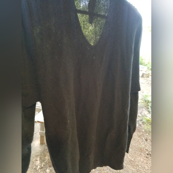 Large Anne Klein Knitwear ladies Sequin Sweater black rainbow long sleeve v neck - Picture 3 of 11